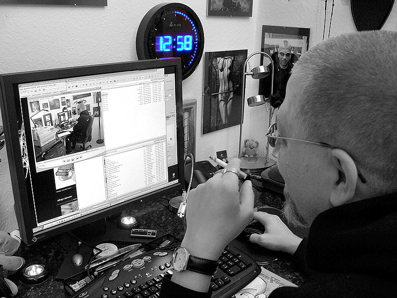 Unter Beobachtung - original photo by kendra | edit by daywalker